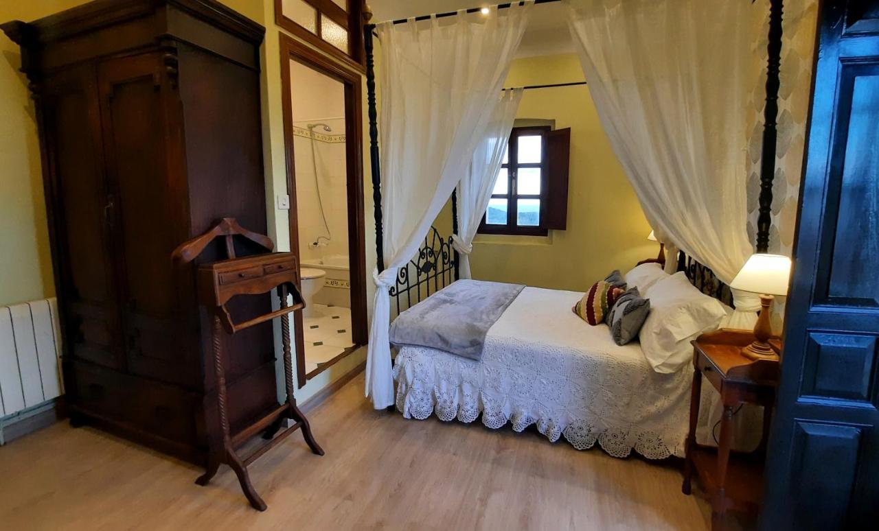 La Casona De Villanueva De Pria Экстерьер фото